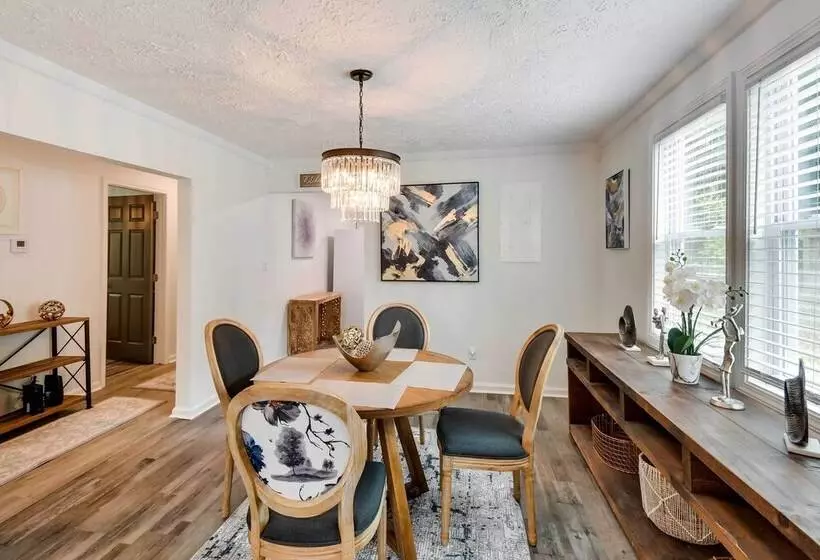 Single Story Home < 1 Mi To Tuskegee University!