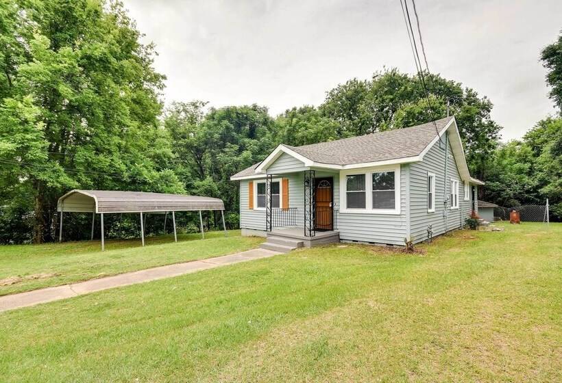 Single Story Home < 1 Mi To Tuskegee University!