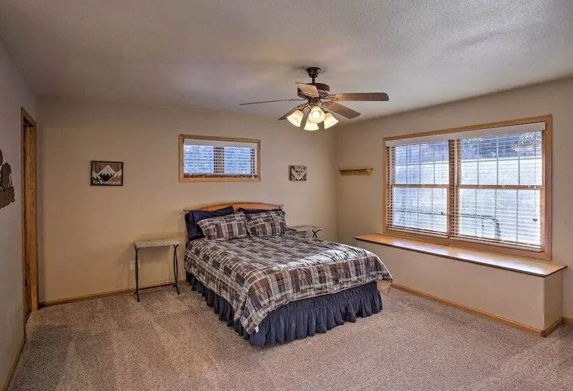 Black Hills Home W/ Mickelson Trail Access!
