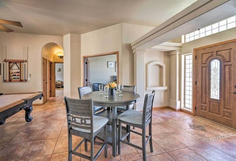 Sunlit Paradise W/ Private Pool & Game Room!