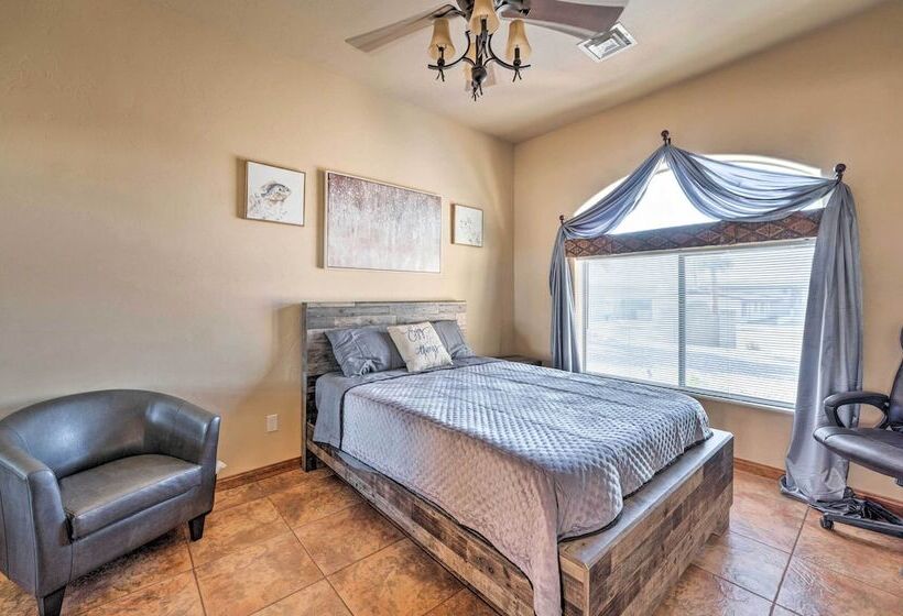 Sunlit Paradise W/ Private Pool & Game Room!