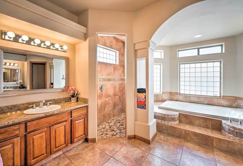 Sunlit Paradise W/ Private Pool & Game Room!