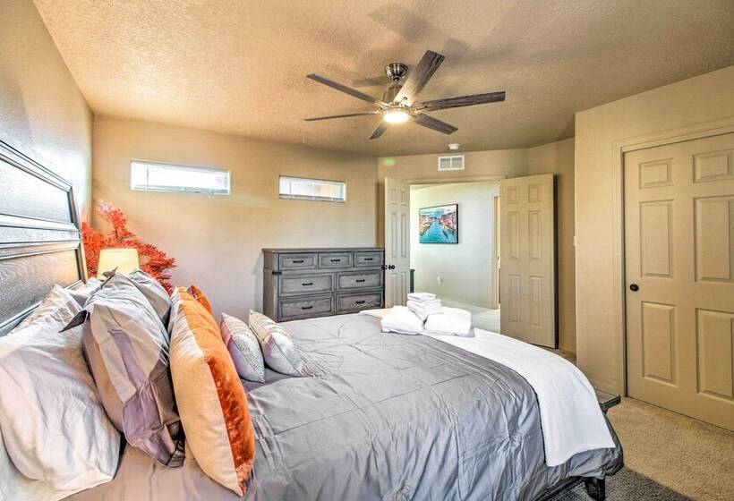 Updated Abq Getaway: Walk To Netflix Studios!