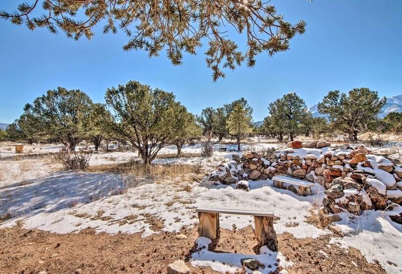 Buena Vista Oasis W/ Mtn Views, 3 Mi To Dtwn!