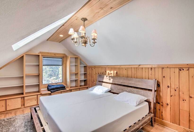 Buena Vista Oasis W/ Mtn Views, 3 Mi To Dtwn!