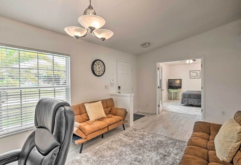 Canalfront Cape Coral Escape   Ada Friendly!