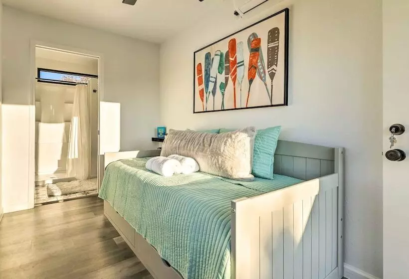 Canyon Lake Retreat W/ Pool ~ 2 Mi To Lake