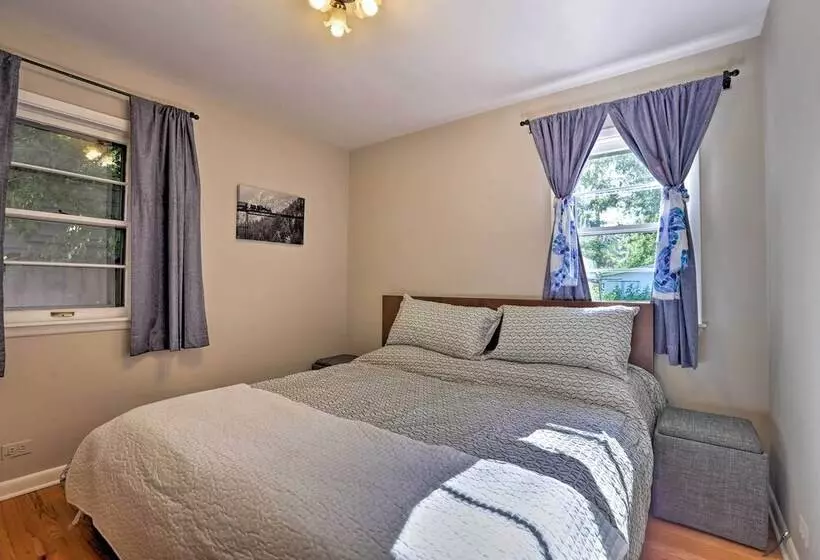 Englewood Retreat W/ Yard & Deck: Near Downtown!