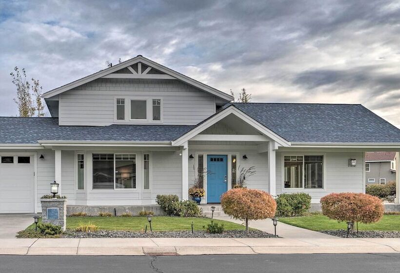 Family Home On Lake Chelan With Mtn + Lake View!