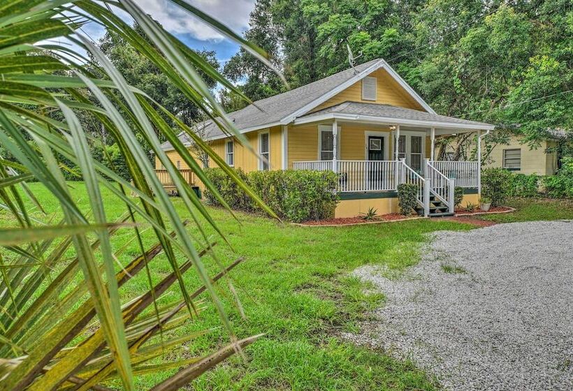 Family Home: Walk To Downtown & Stetson Univ!