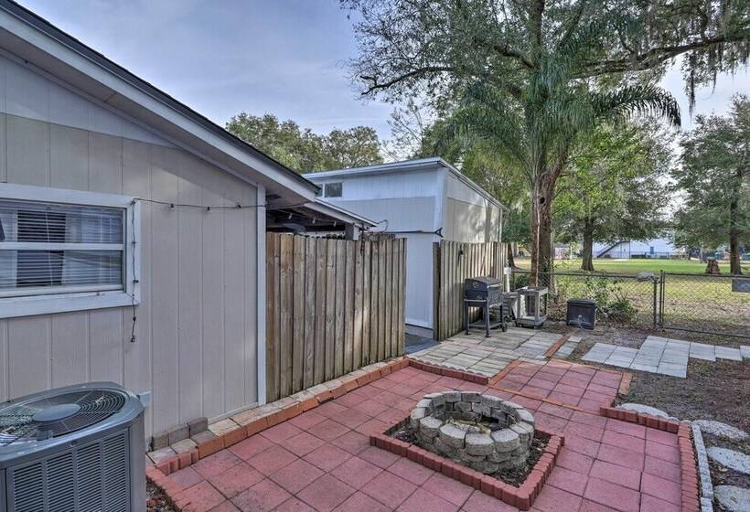 Fern Park House W/ Pool: New Patio & Fire Pit!