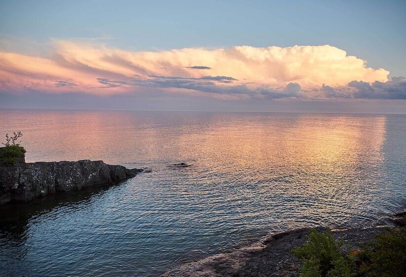 Heart Of Superior Lake Cabin: 15 Mi To Lutsen Mtn!