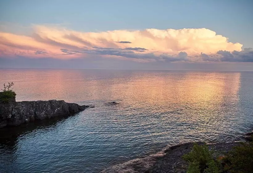 Heart Of Superior Lake Cabin: 15 Mi To Lutsen Mtn!