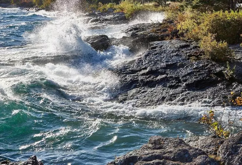 Heart Of Superior Lake Cabin: 15 Mi To Lutsen Mtn!