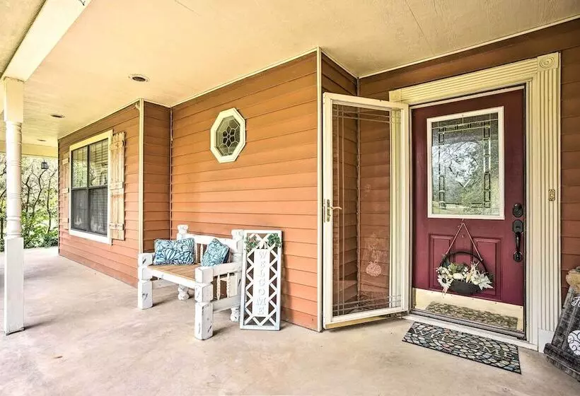Gainesville Home W/ Outdoor Oasis, 16 Mi To Lake