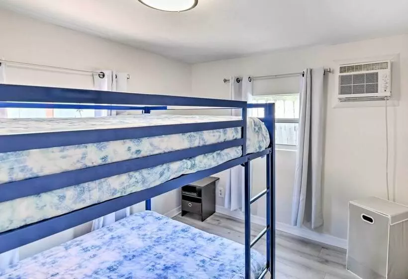 Key Largo Home W/ Dock & Private Beach Access