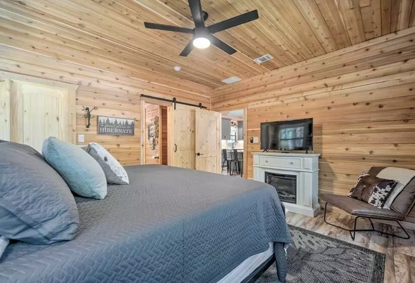 Lakewood Secret  Cabin ~ 4 Mi To The Lake!