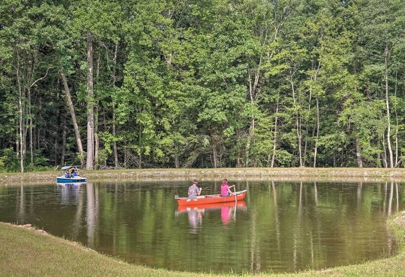 Rural Location, Fire Pit: Brodheadsville Cottage