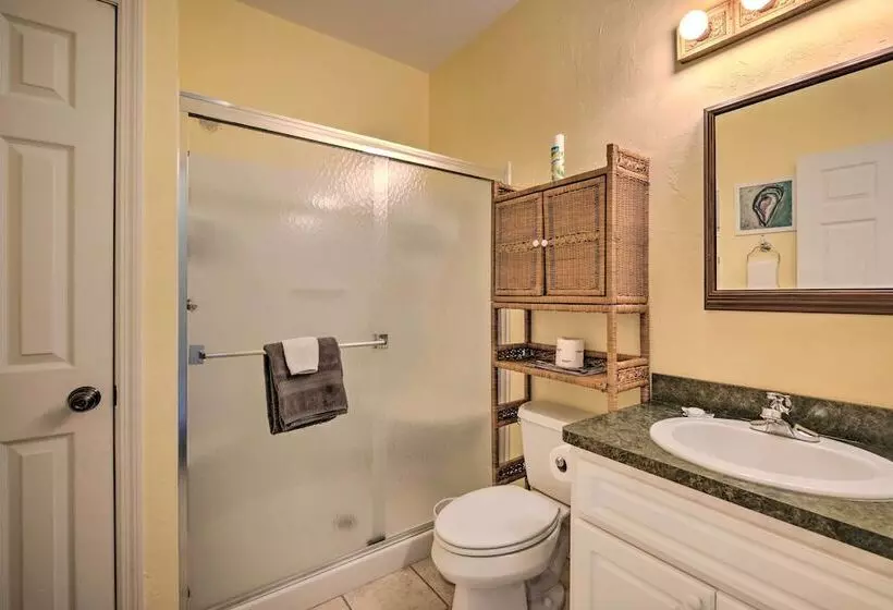 Oceanfront Oasis In Cedar Key W/ 2 Balconies!