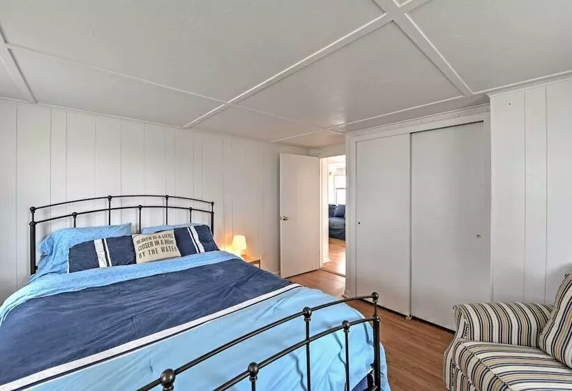 Peaceful Cottage   Steps To Matunuck Beach