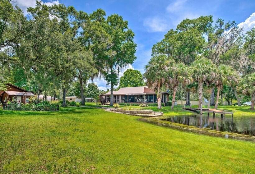 Pet Friendly Inglis Retreat W/ Lake + Dock!