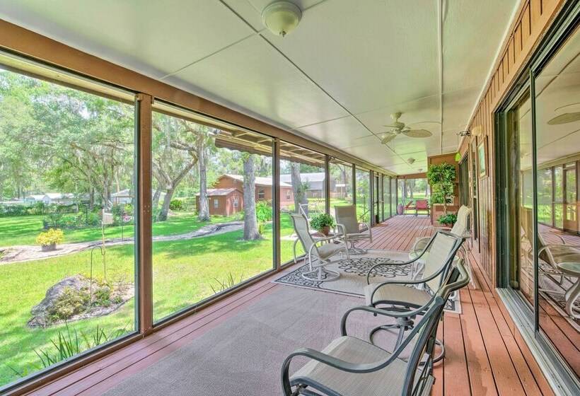 Pet Friendly Inglis Retreat W/ Lake + Dock!