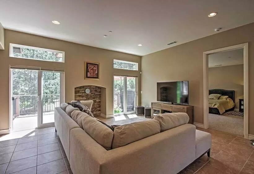 Roomy Home W/ Deck, 5 Mi To Lake Arrowhead Village