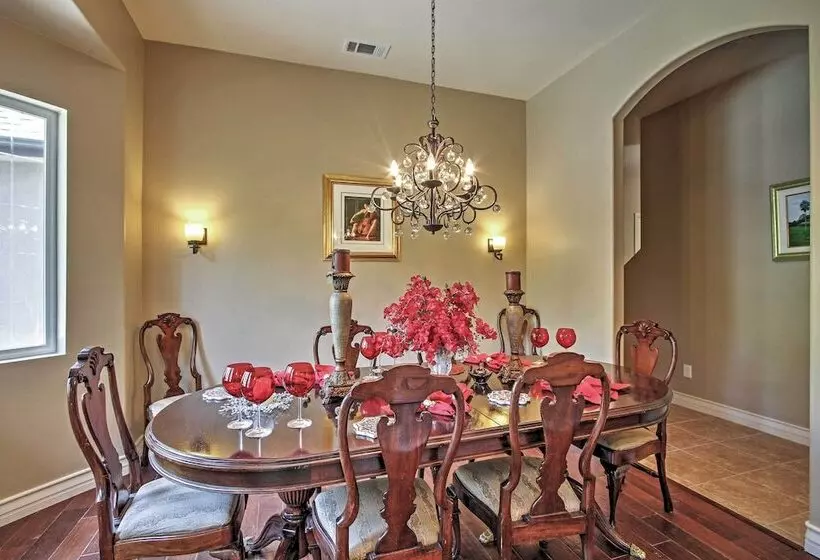 Roomy Home W/ Deck, 5 Mi To Lake Arrowhead Village