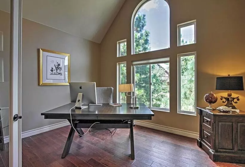 Roomy Home W/ Deck, 5 Mi To Lake Arrowhead Village