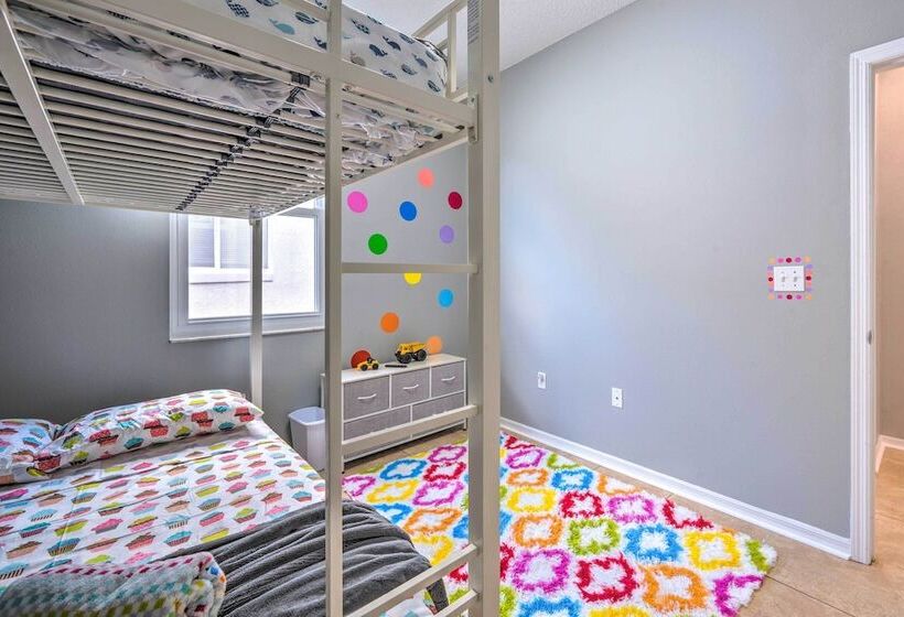 Sunny Clermont Retreat W/ Lanai: 12 Mi To Disney!