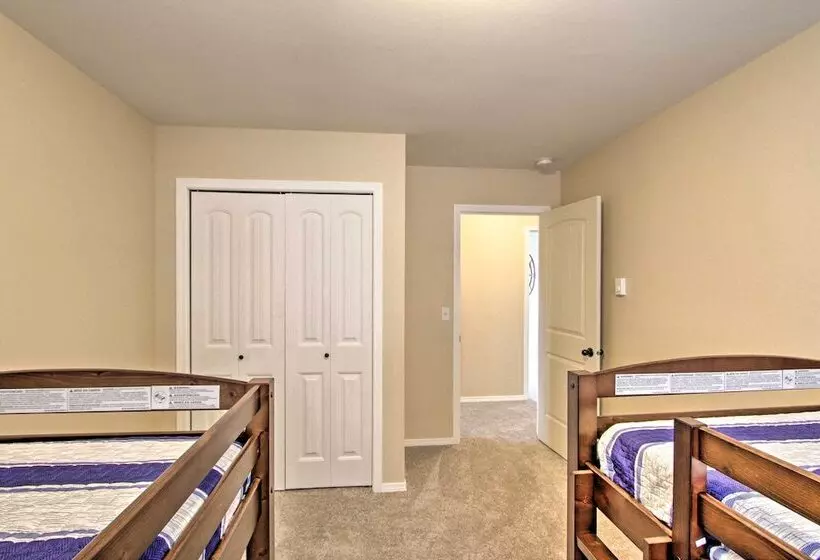 Waterfront Allyn Home With Fire Pit + 2 Kayaks!