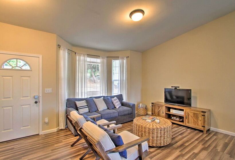 Waterfront Allyn Home With Fire Pit + 2 Kayaks!