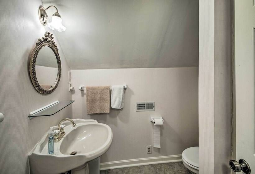 1872 Bethlehem Home W/ View Of Ohio River!