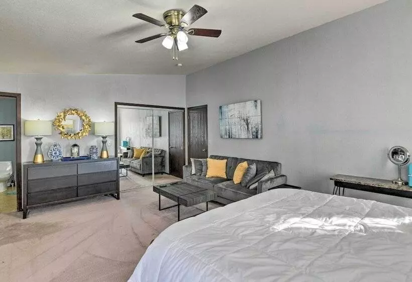 Near Downtown & Fishing: Anchorage Escape!