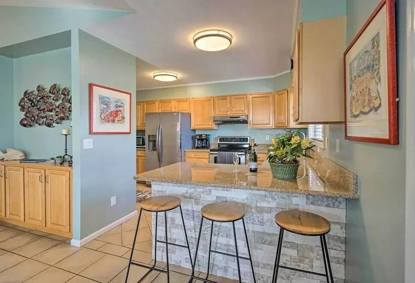 Coastal Hideaway ~ 1/2 Mi To Beach + Boardwalk!