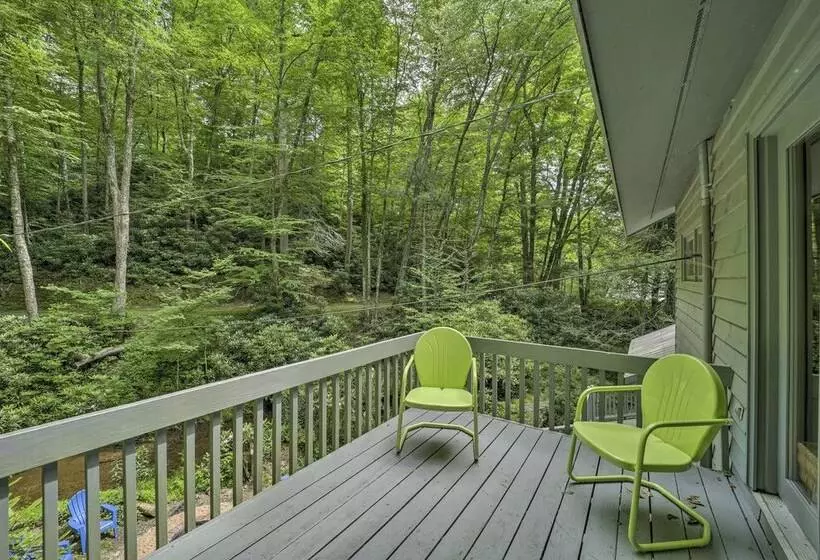 Boone Cottage W/ Fire Pit & On Site Creek!