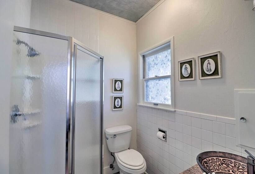 Historic Mountain Home Haven W/ Large Yard!