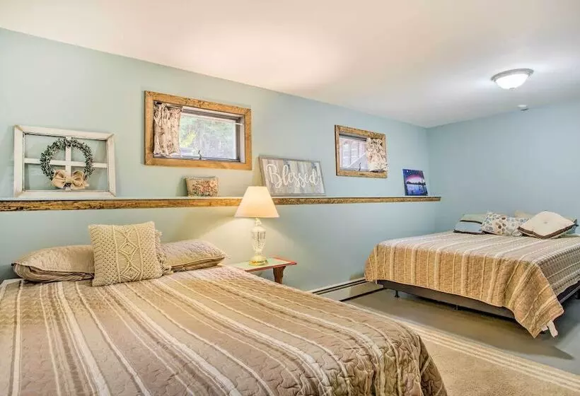 Pet Friendly Gilford Home: 3 Mi To Gunstock & Lake