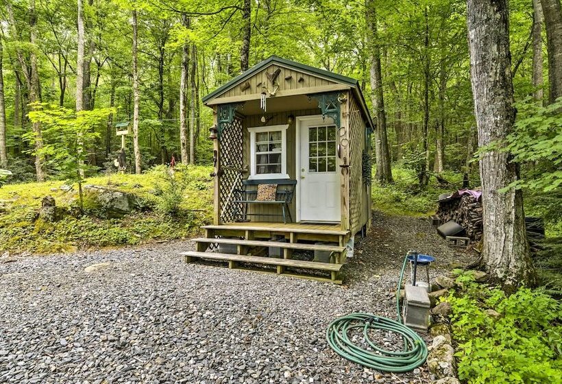 Lotsa Moose Lodge  Pisgah Forest Waterfall Cabin!