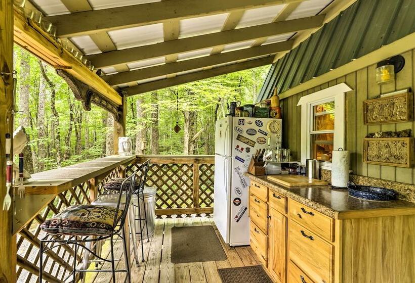 Lotsa Moose Lodge  Pisgah Forest Waterfall Cabin!