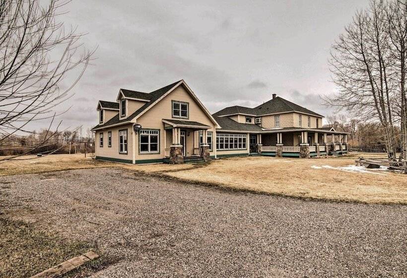 Mcniven S Rest Guest House W/ Mtn Views!