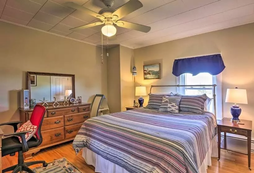 Nautical Lubec Cottage W/ Fire Pit & Grill!