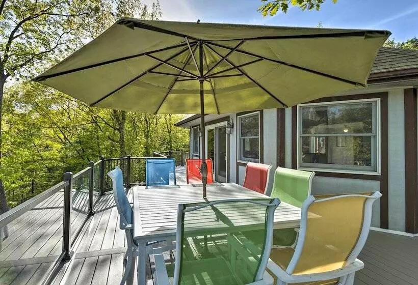 Lake Cabin In Honor W/ Hot Tub, Dock & Sauna!