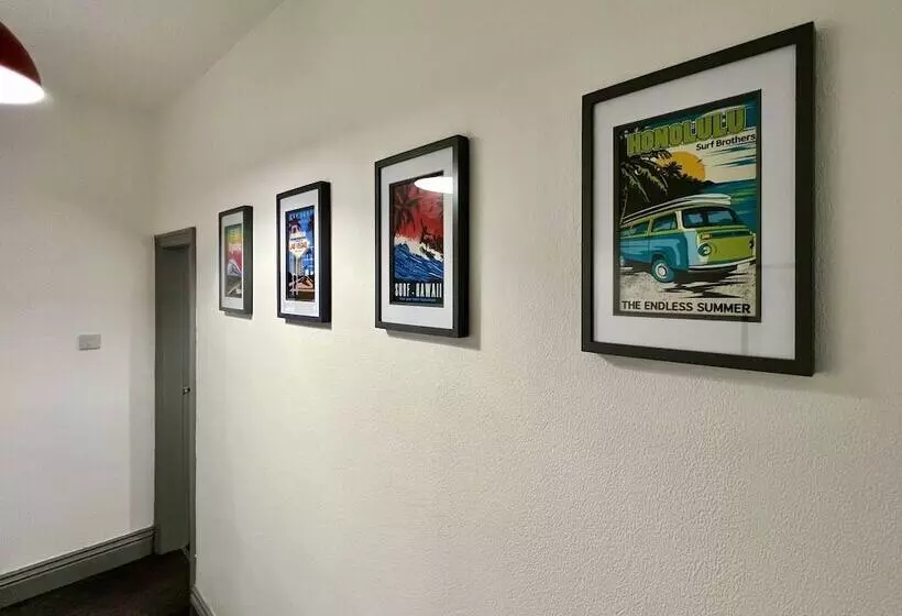 Majatalo Daubney House