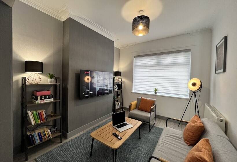 بنسيون Daubney House