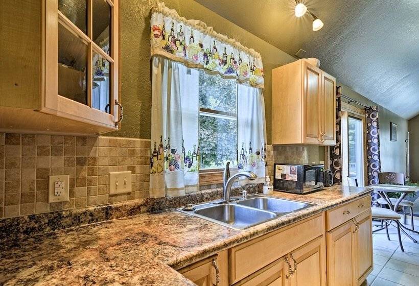 Pet Friendly Home Near Lakes & Snowmobile Trails!