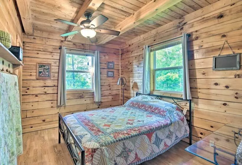 Smoky Mountain Log Cabin Close To Rafting!