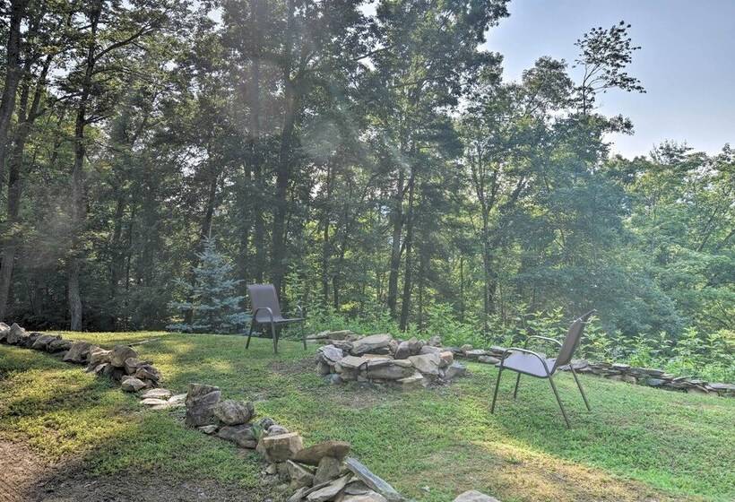 Smoky Mountain Log Cabin Close To Rafting!