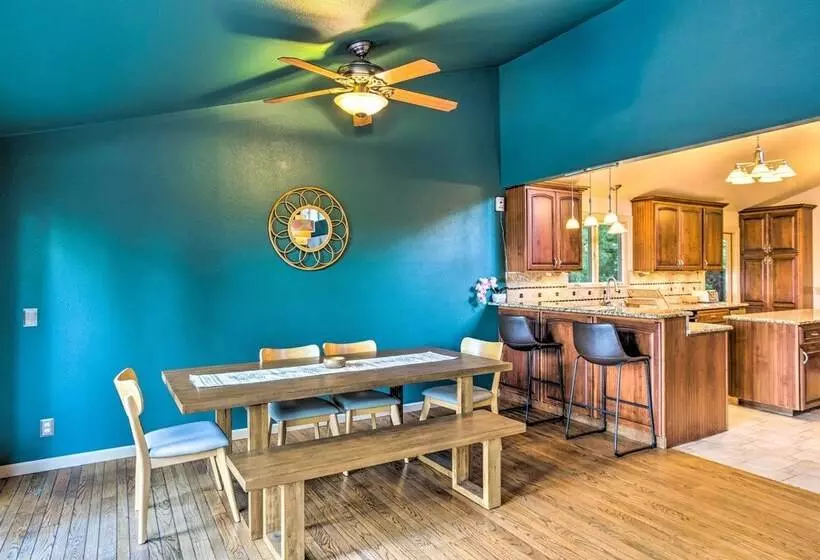 26 Mi To Mount Rainier, Game Room: Puyallup Oasis