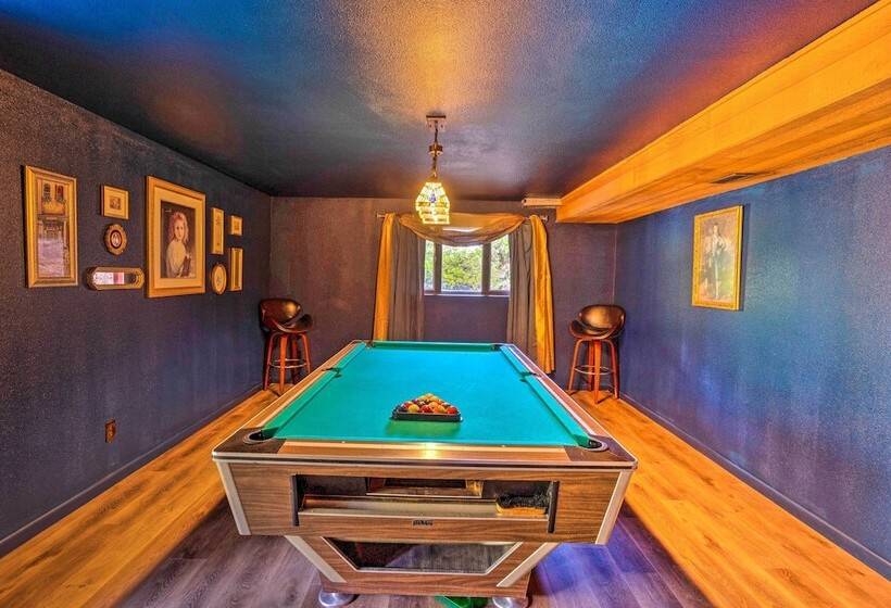 26 Mi To Mount Rainier, Game Room: Puyallup Oasis